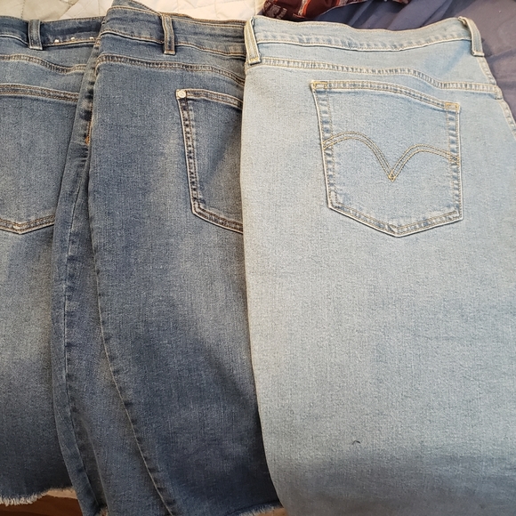Plus size denim lot - Picture 1 of 1